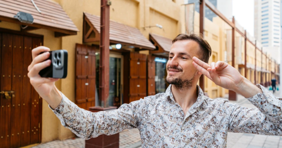 在法赫德·阿尔·萨勒姆街住宿是探索科威特城的完美选择